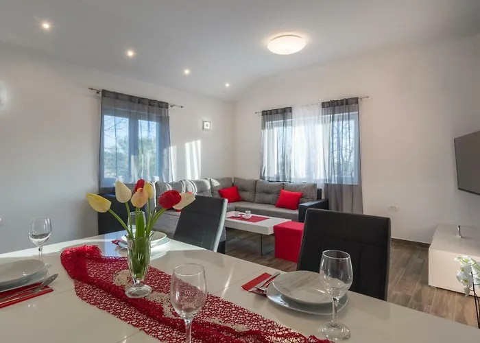 Berto Apartment